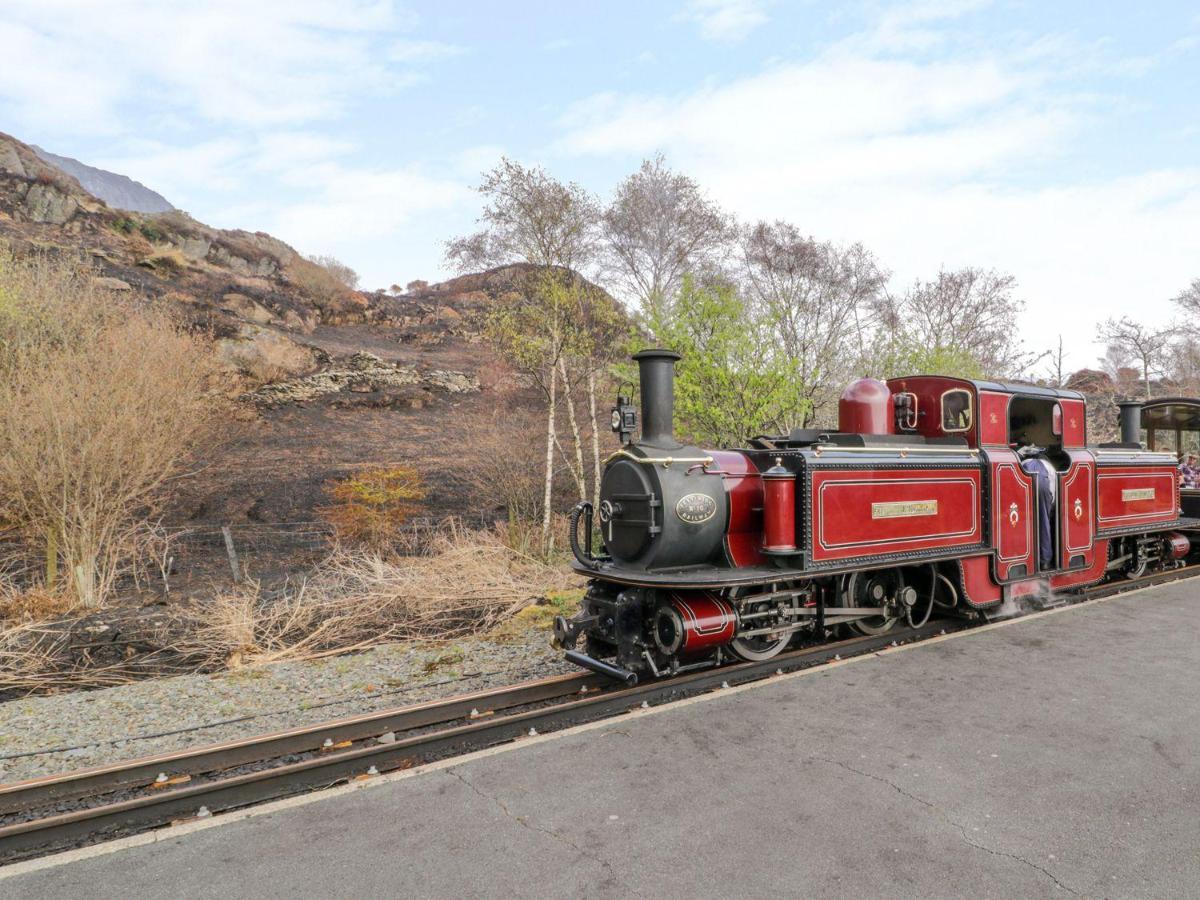 Vila 1 Llwyn Hir Blaenau Ffestiniog Exteriér fotografie